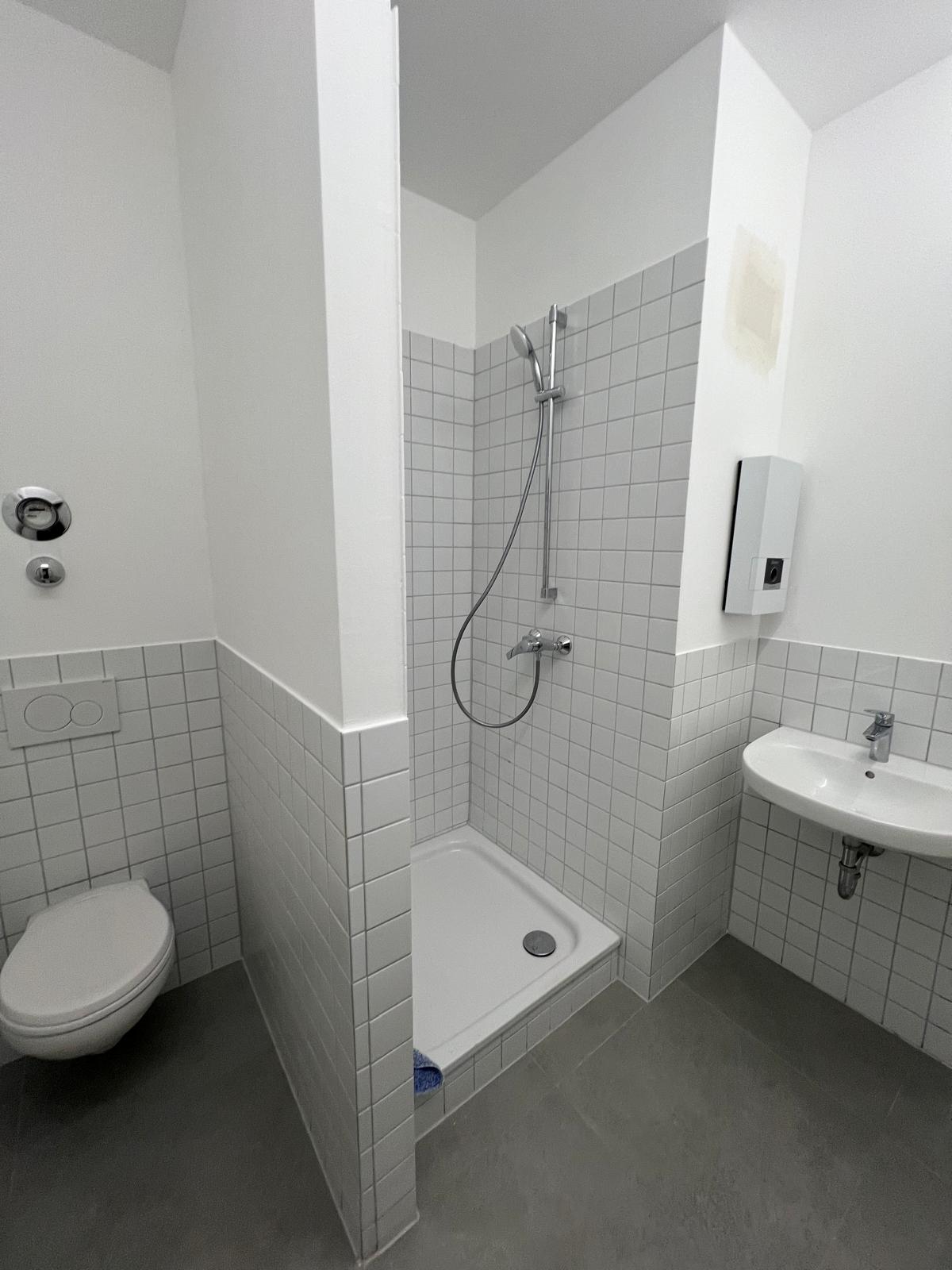 Badezimmer Komplettsanierung – Projektfoto 4