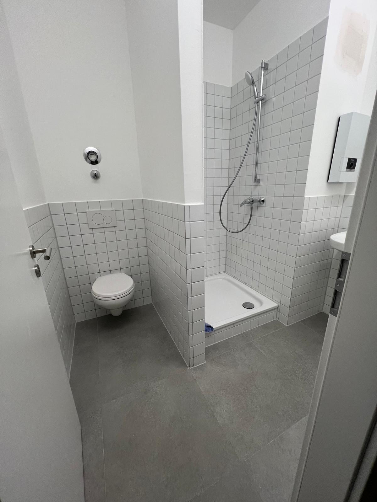 Badezimmer Komplettsanierung – Projektfoto 3