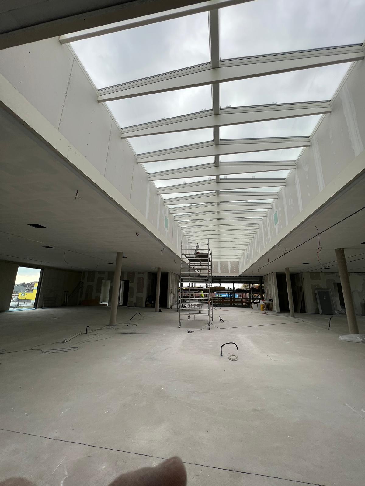 Trockenbau-Decke Gewerbebau